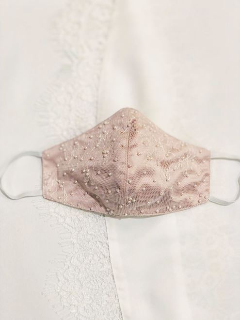 Picture of LACE MASK WITH BEADED PEARLS - DUSTY PINK